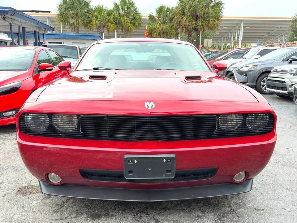 2009 Dodge Challenger 3rd Gen - Image 9 of 31