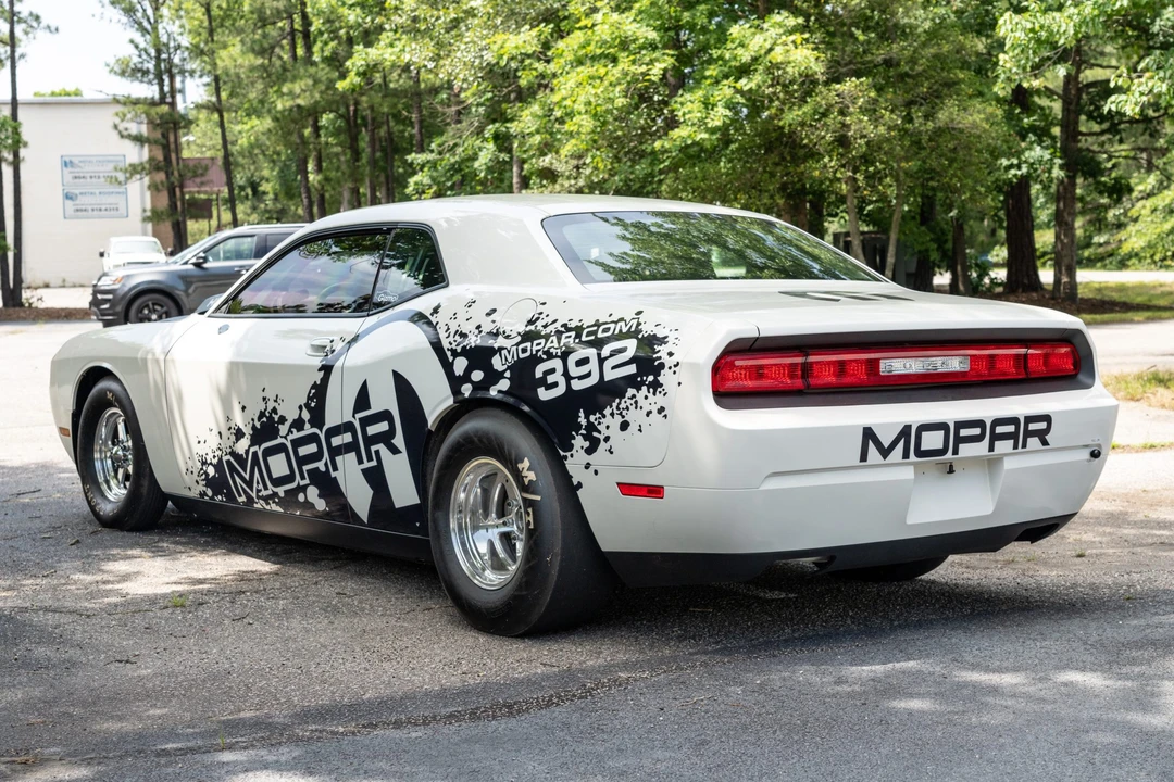 2009 Dodge Challenger SRT8 & 392 3rd Gen - Image 8 of 31