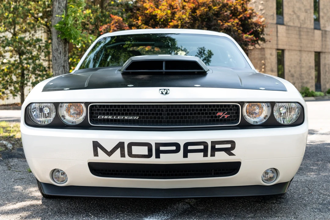 2009 Dodge Challenger SRT8 & 392 3rd Gen - Image 3 of 31