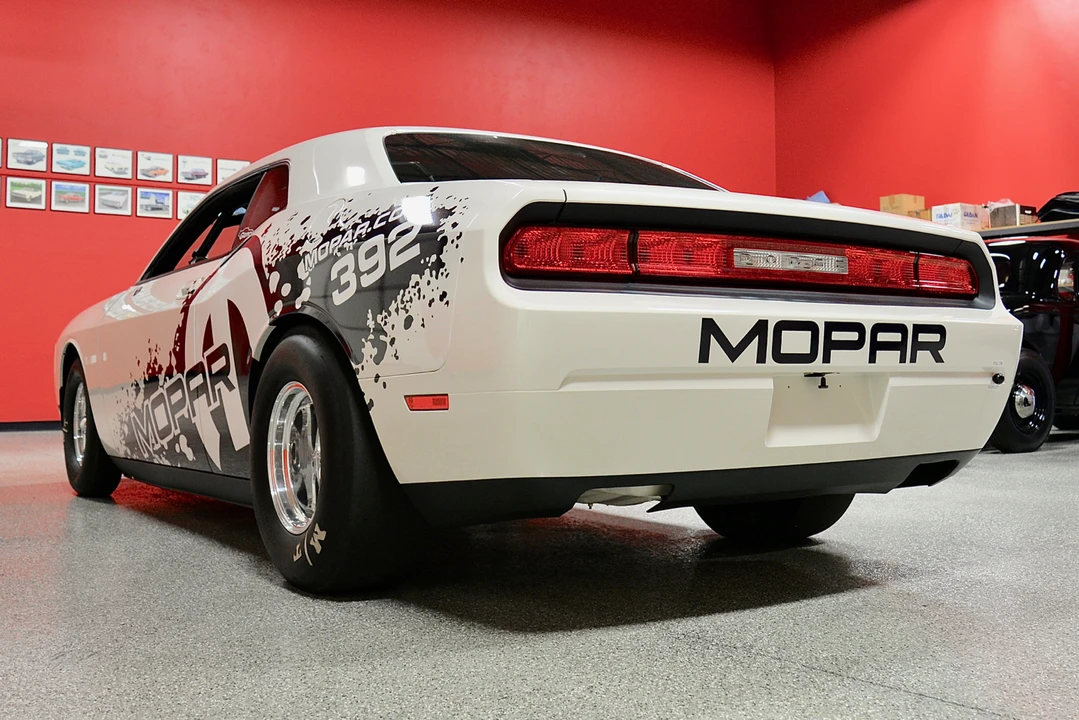 2009 Dodge Challenger SRT8 & 392 3rd Gen - Image 11 of 31
