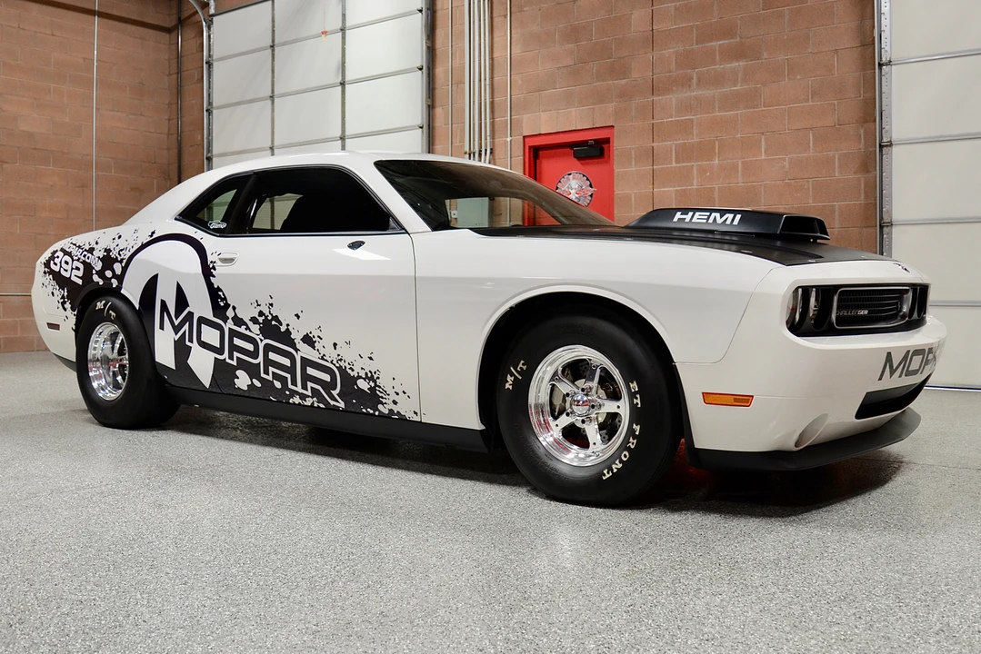 2009 Dodge Challenger SRT8 & 392 3rd Gen - Image 23 of 31