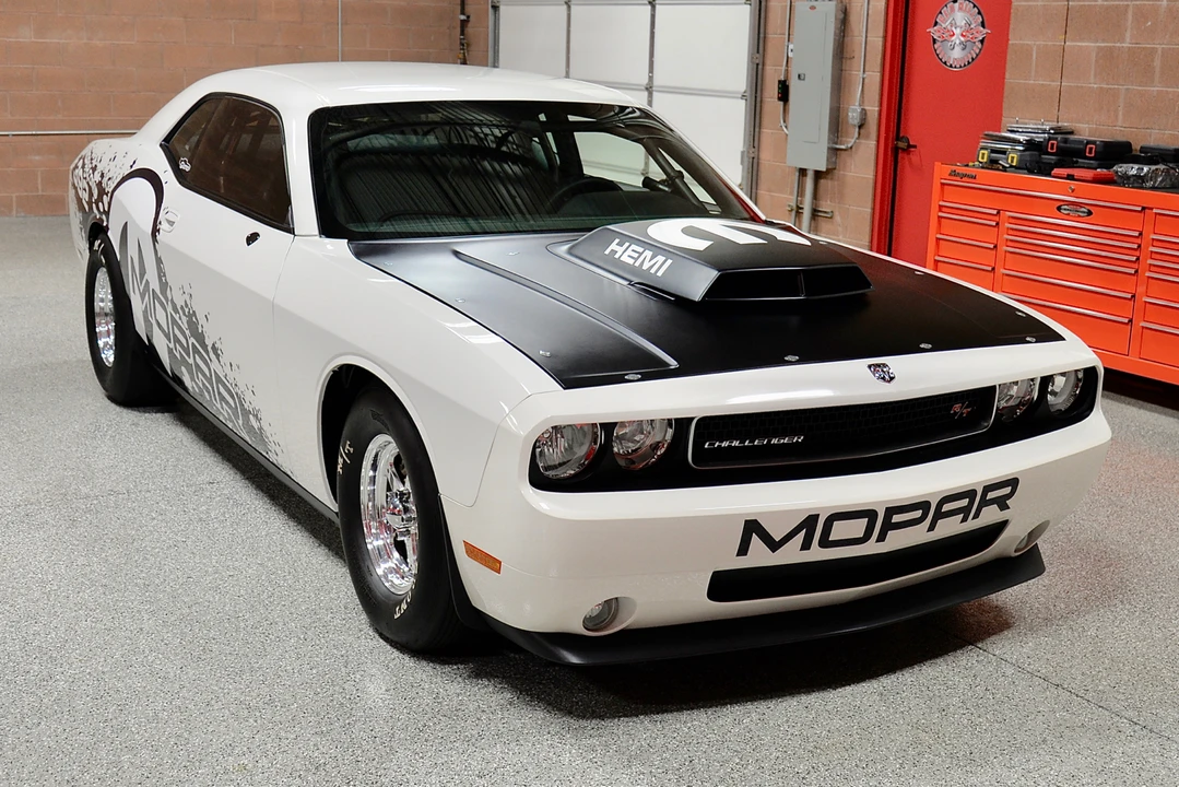2009 Dodge Challenger SRT8 & 392 3rd Gen - Image 27 of 31
