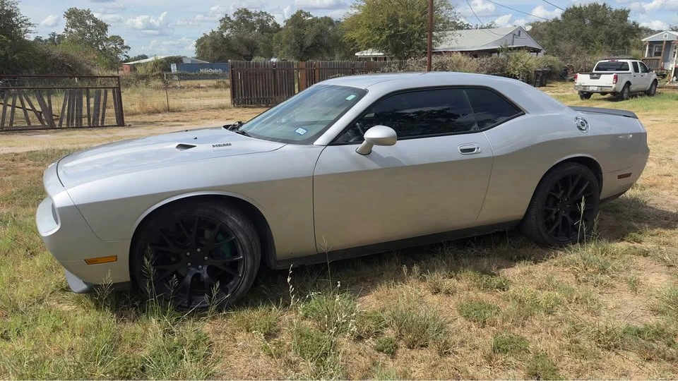 2009 Dodge Challenger 3rd Gen - Image 3 of 5