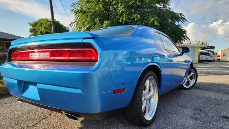 2009 Dodge Challenger 3rd Gen - Image 10 of 25