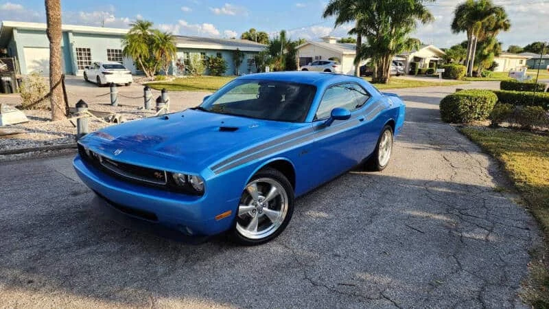 2009 Dodge Challenger 3rd Gen - Image 11 of 25