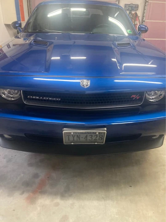 2009 Dodge Challenger - Image 2 of 4