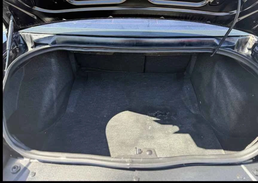 2009 Dodge Challenger 3rd Gen - Image 17 of 18