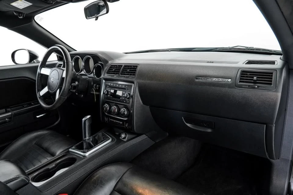 2009 Dodge Challenger 3rd Gen - Image 6 of 6