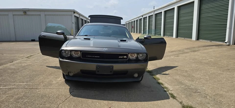 2009 Dodge Challenger 3rd Gen - Image 5 of 7
