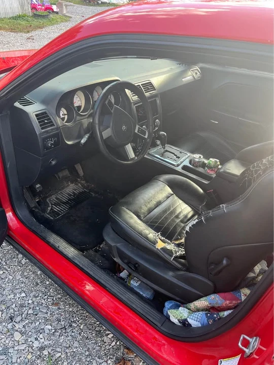 2009 Dodge Challenger 3rd Gen - Image 3 of 6