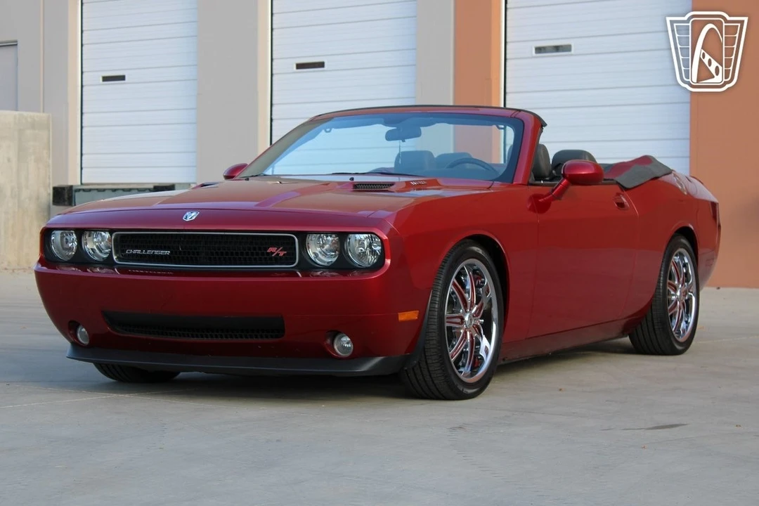 2009 Dodge Challenger 3rd Gen - Image 4 of 12