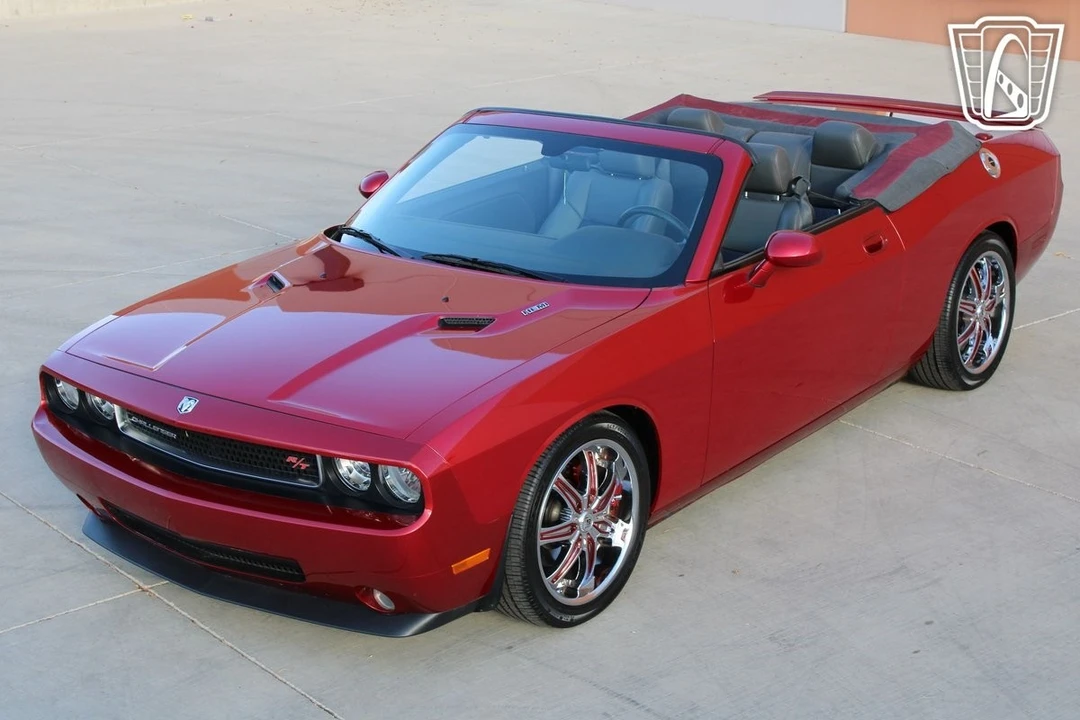 2009 Dodge Challenger 3rd Gen - Image 10 of 12