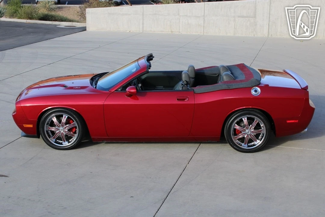 2009 Dodge Challenger 3rd Gen - Image 11 of 12
