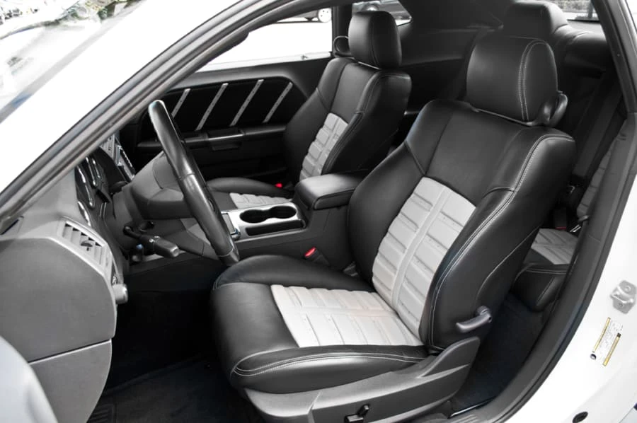 2009 Dodge Challenger 3rd Gen - Image 4 of 12