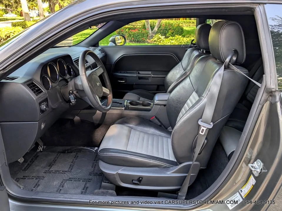 2009 Dodge Challenger 3rd Gen - Image 12 of 20
