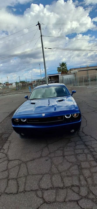 2009 Dodge Challenger 3rd Gen - Image 2 of 8