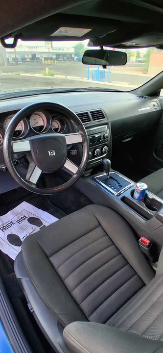 2009 Dodge Challenger 3rd Gen - Image 6 of 8