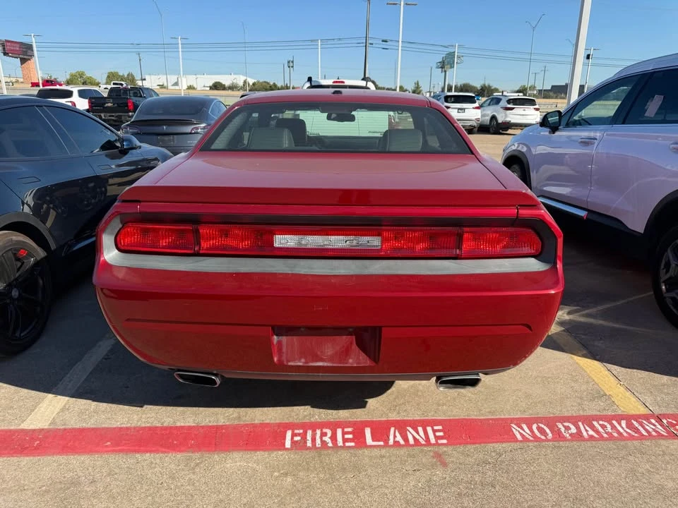 2009 Dodge Challenger 3rd Gen - Image 6 of 14