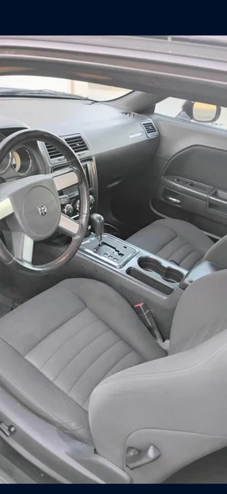 2009 Dodge Challenger 3rd Gen - Image 6 of 8