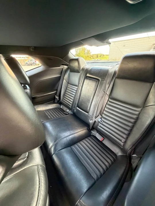 2009 Dodge Challenger 3rd Gen - Image 11 of 16