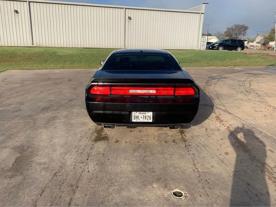 2009 Dodge Challenger 3rd Gen - Image 4 of 10