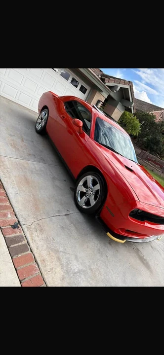 2009 Dodge Challenger 3rd Gen - Image 7 of 12