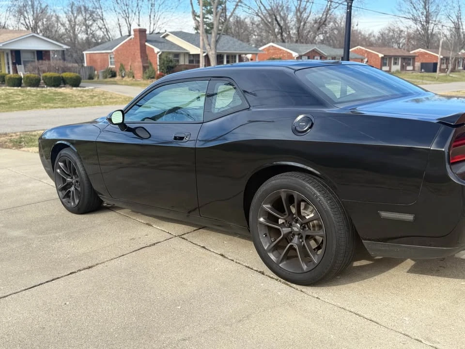 2009 Dodge Challenger 3rd Gen - Image 3 of 8