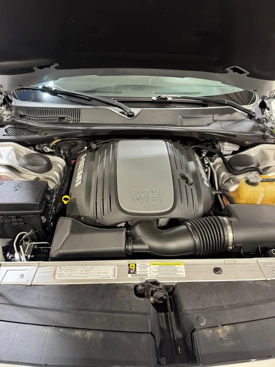 2009 Dodge Challenger 3rd Gen - Image 12 of 14