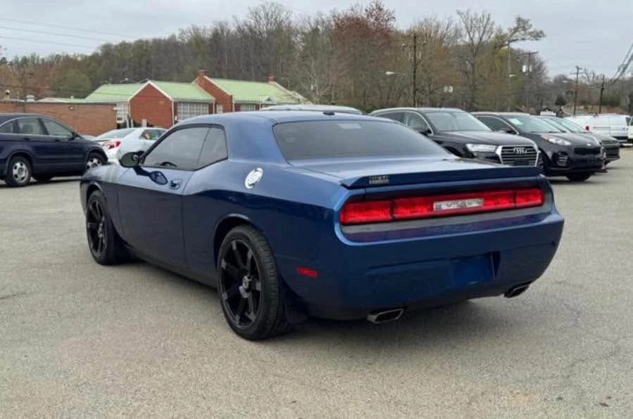 2009 Dodge Challenger 3rd Gen - Image 5 of 5