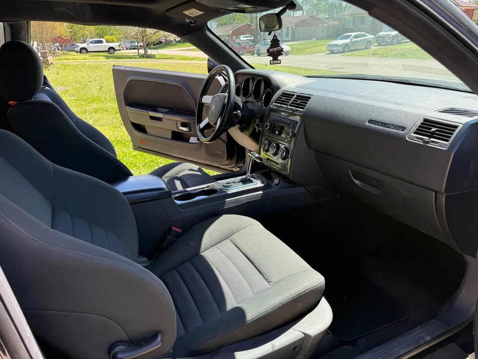 2009 Dodge Challenger 3rd Gen - Image 8 of 8