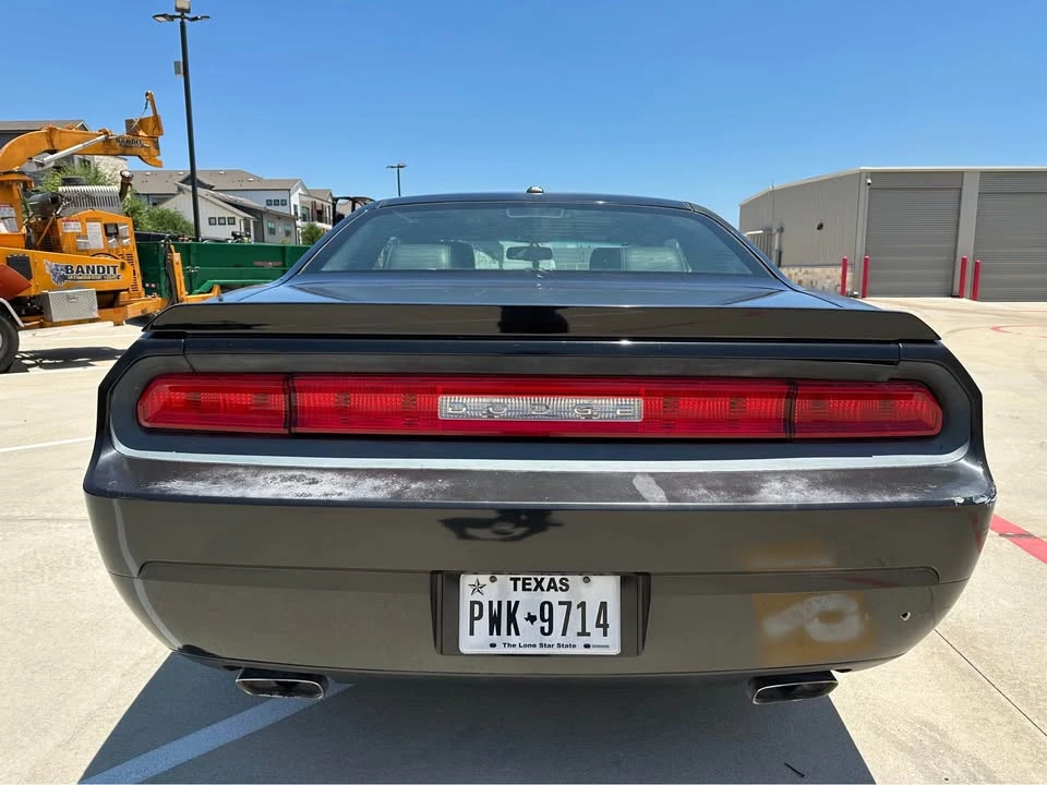 2009 Dodge Challenger 3rd Gen - Image 3 of 15