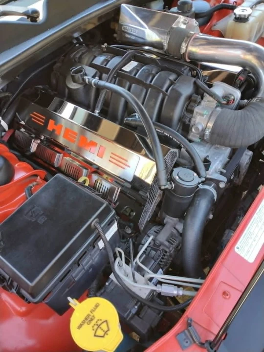 2009 Dodge Challenger 3rd Gen - Image 9 of 10