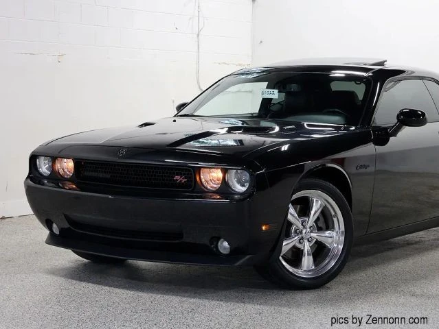 2009 Dodge Challenger 3rd Gen - Image 2 of 31