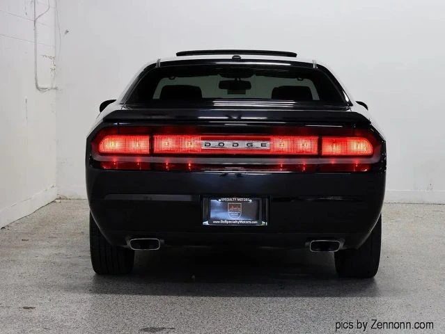 2009 Dodge Challenger 3rd Gen - Image 7 of 31