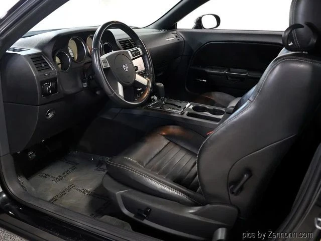 2009 Dodge Challenger 3rd Gen - Image 13 of 31