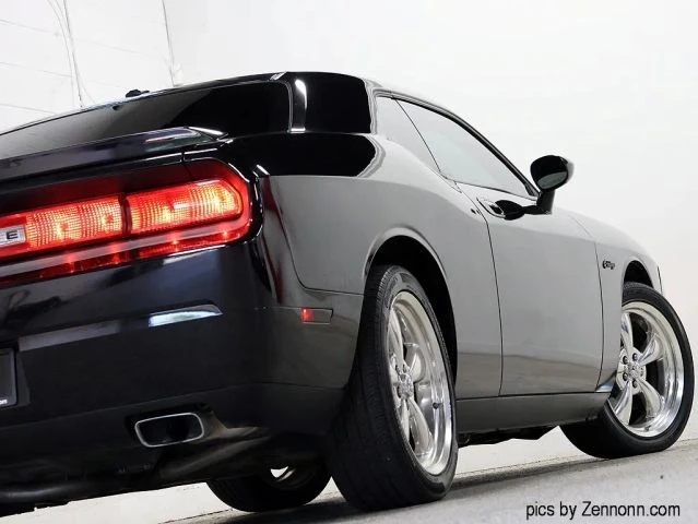 2009 Dodge Challenger 3rd Gen - Image 8 of 31
