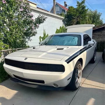 2009 Dodge Challenger R/T Coupe 2D