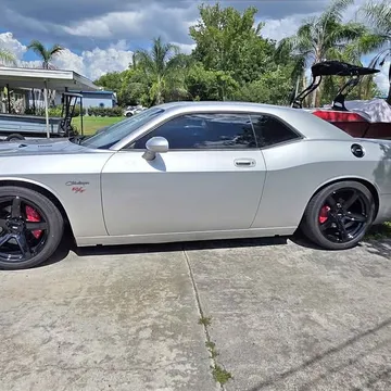 2009 Dodge Challenger R/T Coupe 2D