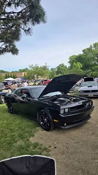 2009 Dodge Challenger R/T Coupe 2D