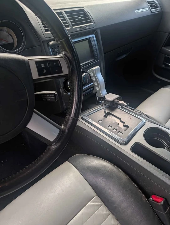 2009 Dodge Challenger 3rd Gen - Image 5 of 5