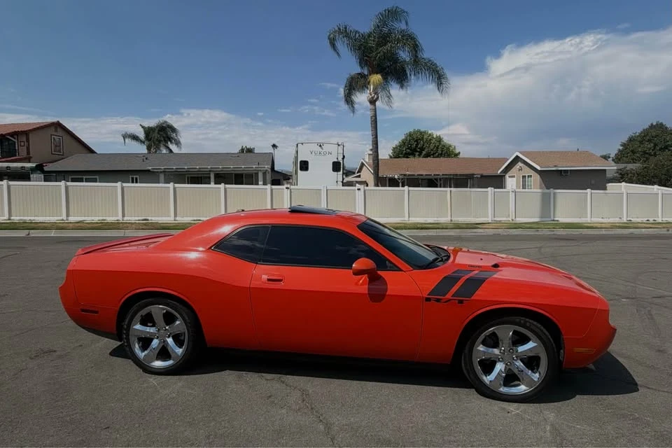 2009 Dodge Challenger 3rd Gen - Image 6 of 6