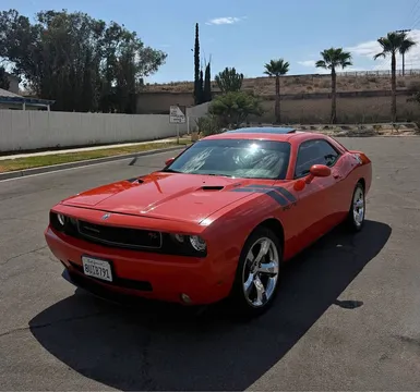 2009 Dodge Challenger R/T Coupe 2D