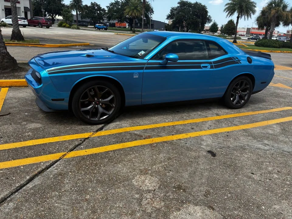 2009 Dodge Challenger 3rd Gen - Image 10 of 11
