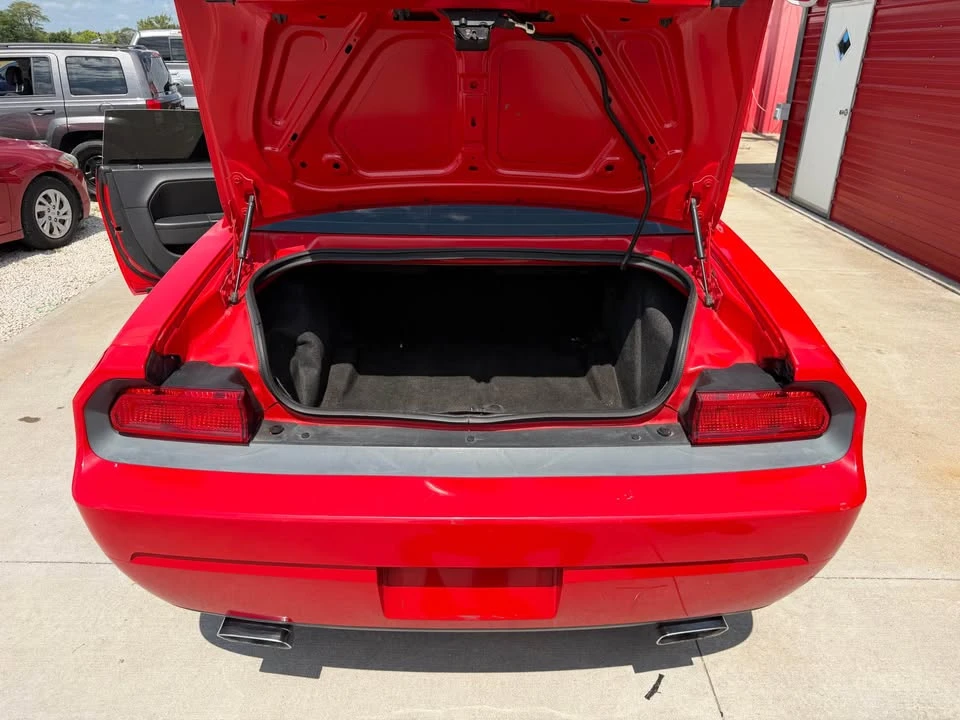 2009 Dodge Challenger 3rd Gen - Image 7 of 12
