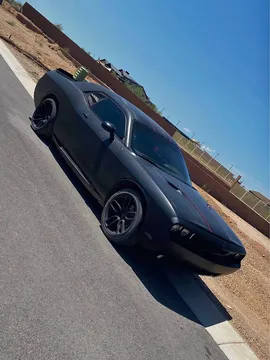 2009 Dodge Challenger R/T Coupe 2D