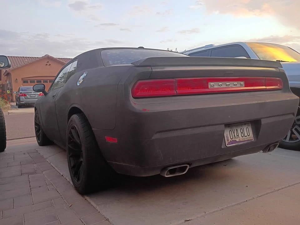 2009 Dodge Challenger 3rd Gen - Image 2 of 2
