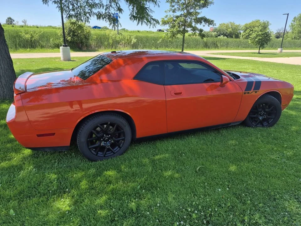 2009 Dodge Challenger 3rd Gen - Image 8 of 15
