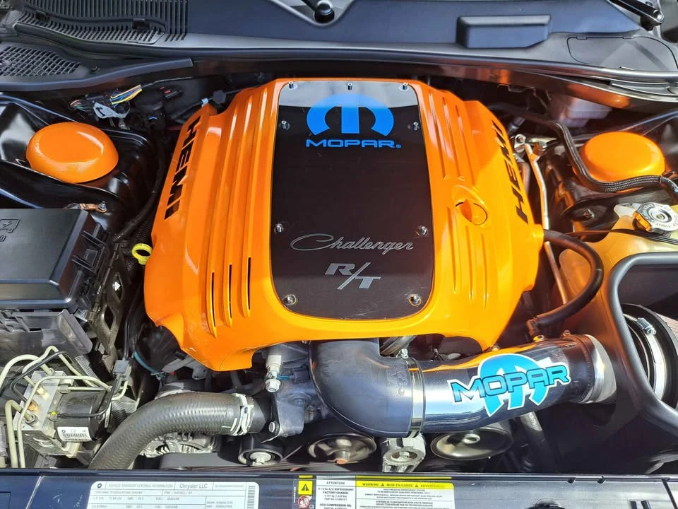 2009 Dodge Challenger 3rd Gen - Image 9 of 19