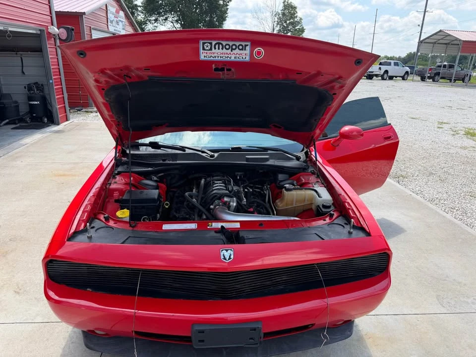 2009 Dodge Challenger 3rd Gen - Image 10 of 12