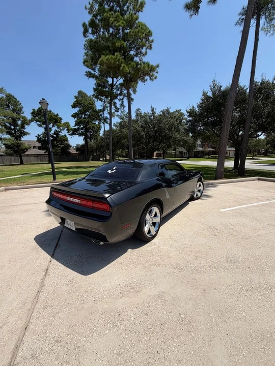 2009 Dodge Challenger 3rd Gen - Image 6 of 20